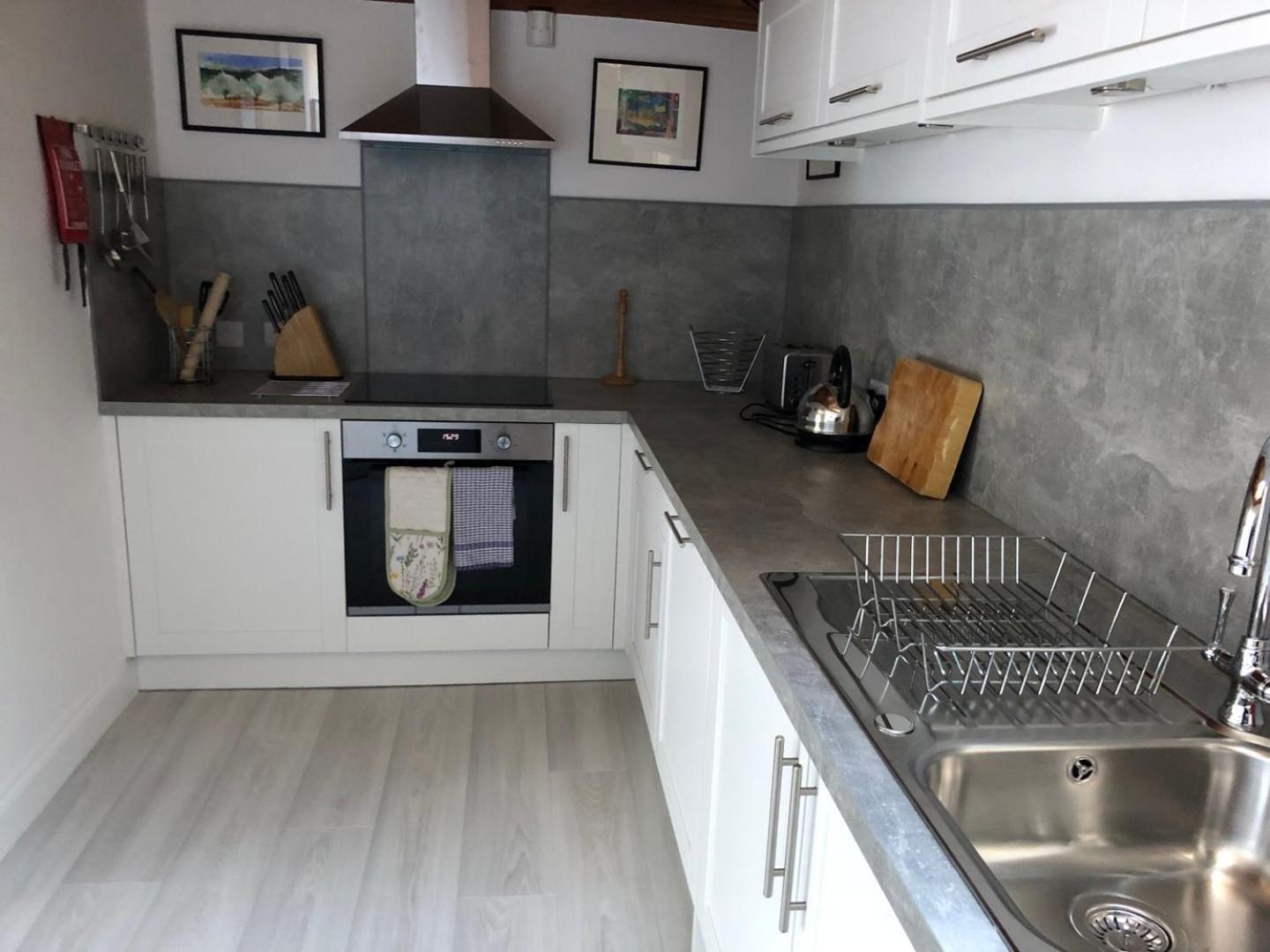 Guestready - Classic Charm Near Holyrood Park Edimburgo Exterior foto