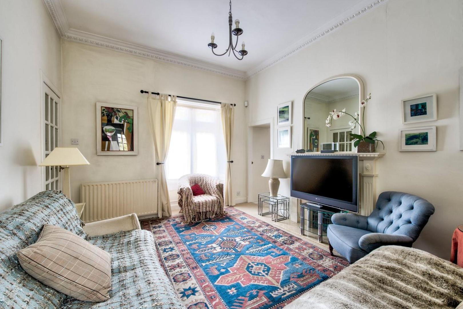 Guestready - Classic Charm Near Holyrood Park Edimburgo Exterior foto