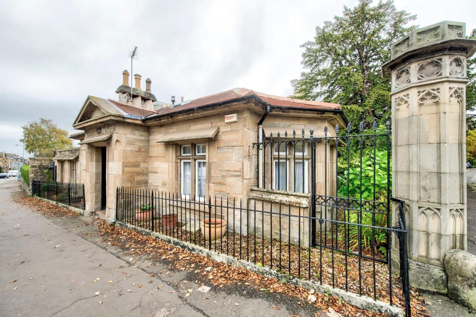 Guestready - Classic Charm Near Holyrood Park Edimburgo Exterior foto